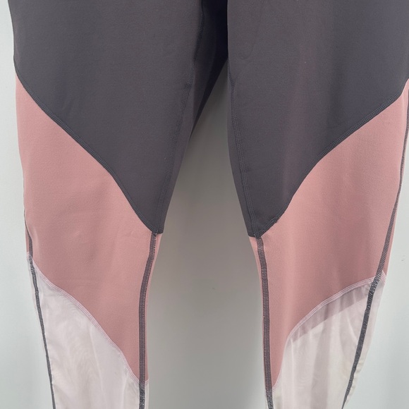 Fabletics Activewear Sporty ColorblockZone High-Waisted Leggings in Charcoal SzL - Picture 6 of 13